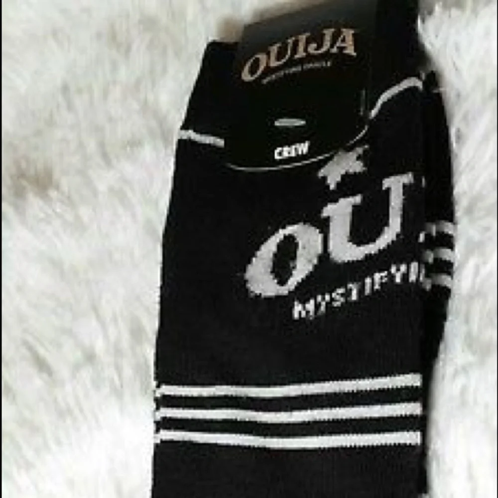 ☄Bioworld Hasbro 2018 Quija Board Game Socks